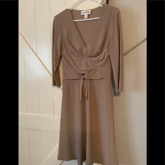 Joseph Ribcoff dress - Picture 2 of 4